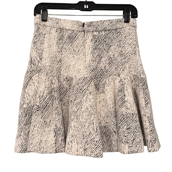 NWT, Banana Republic Flare Peplum Mini Skirt White Black, Sz 2 - Picture 5 of 13